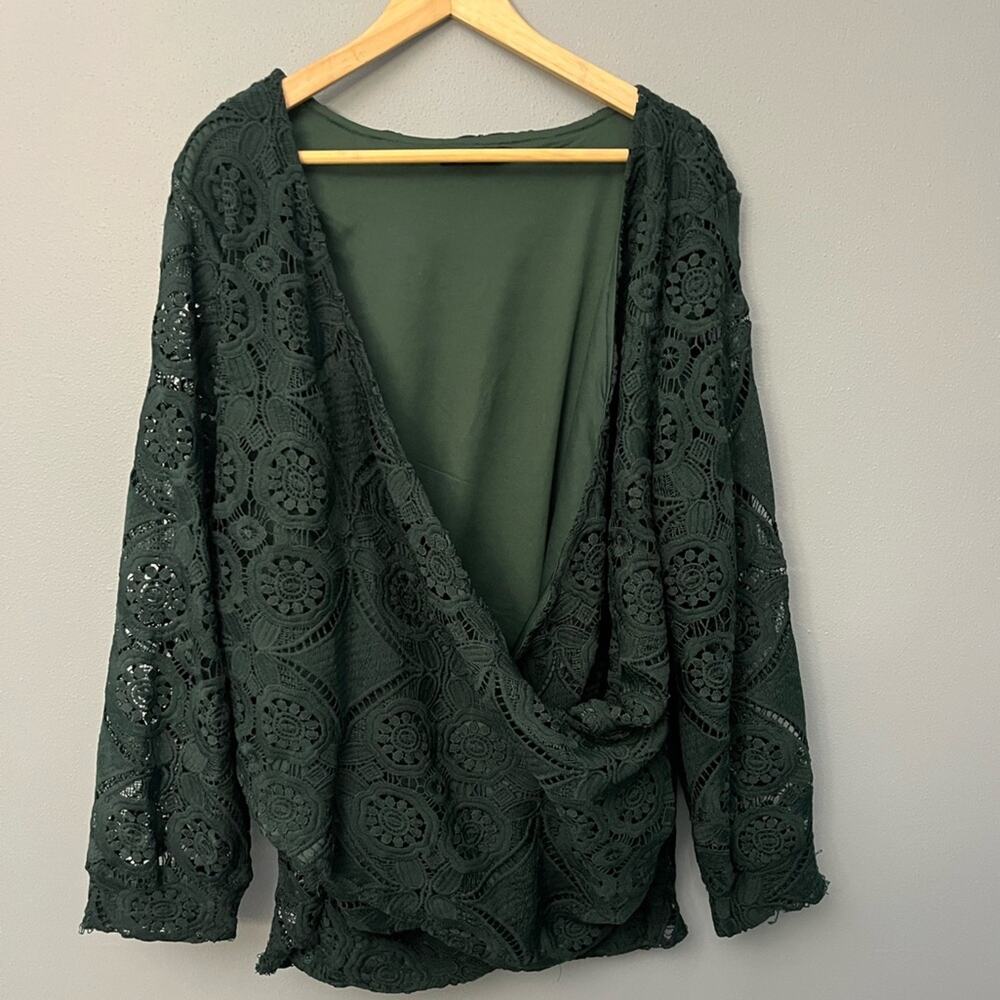 Bloomchic Lace Blouse